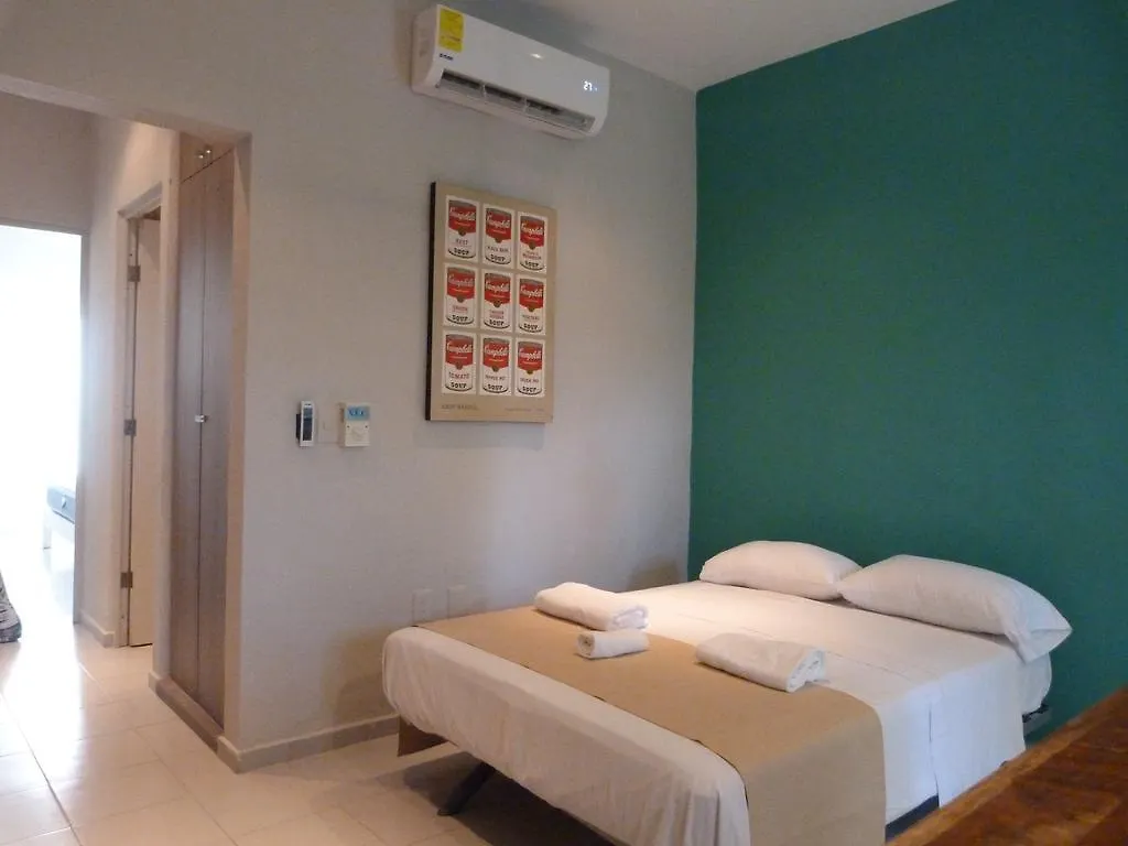 Casa La Palma B&B 普拉亚卡门 3*,  墨西哥